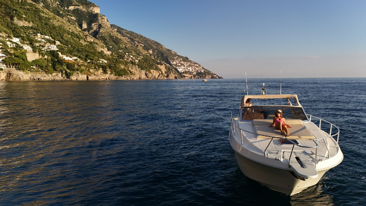 Exclusive-Boat-Amalfi-Coast-Boat-Rent-Tour-Barone-Noleggio-Tour